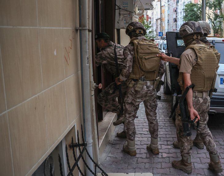 İstanbul'da uyuşturucu operasyonunda 18 adrese baskın yapıldı G2