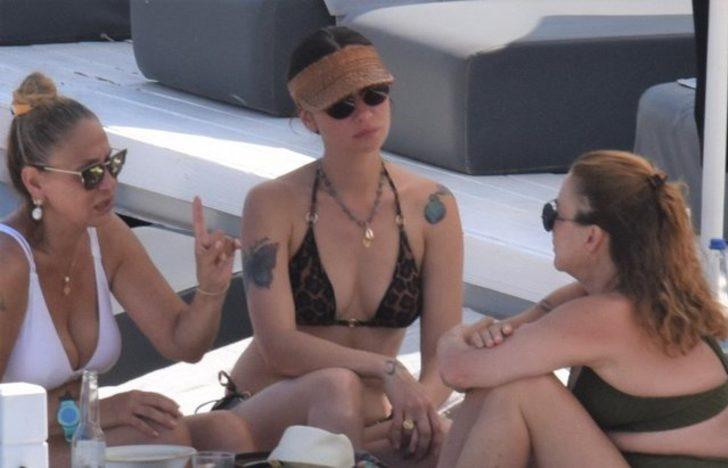 Kuş Uçuşu dizisiyle gündemde olan Birce Akalay sezonu açtı! Dövmelerini gören şaşkınlığını gizleyemedi  G2