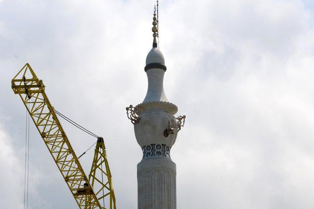 giresunda-caminin-minaresi-semaver-seklinde_1584_dhaphoto1