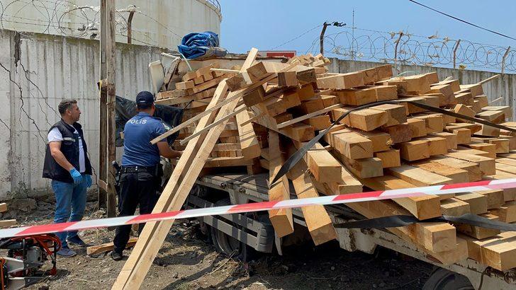 Hatay'da duvara çarpan kamyonetin sürücüsü öldü G2