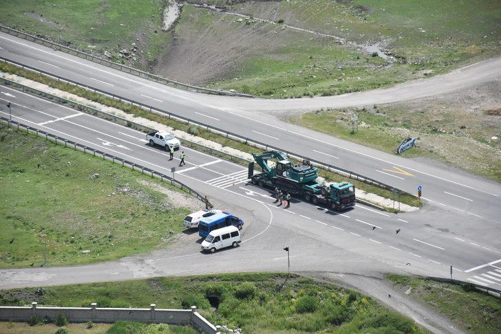 Kars'ta jandarma ekipleri kurbanlık sevklerini helikopterle denetledi G4