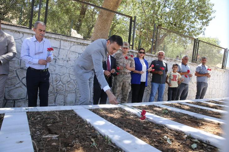 Mardin'de 35 yıl önce PKK'lı teröristlerce katledilen 30 kişi törenle anıldı G2