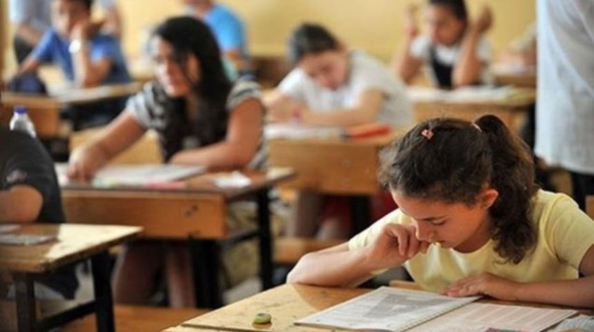 Mahkemeden zorunlu din dersi kararı