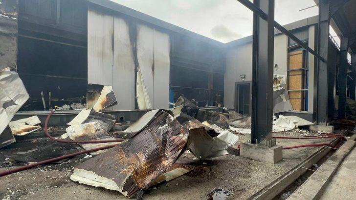 GÜNCELLEME 2 - Kocaeli'de kimya fabrikasında çıkan yangın söndürüldü G3