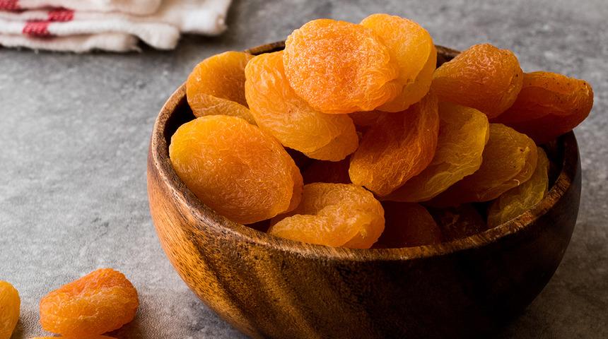 Evde yapılan daha sağlıklı: En doğru şekilde kayısı kurutma yöntemi