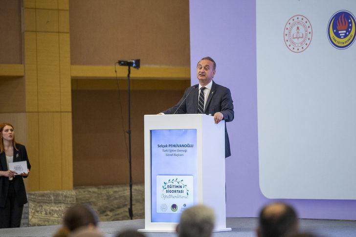 "Eğitimin Sigortası: Öğretmenlerimiz" projesiyle 700 köy öğretmenine destek verildi G3