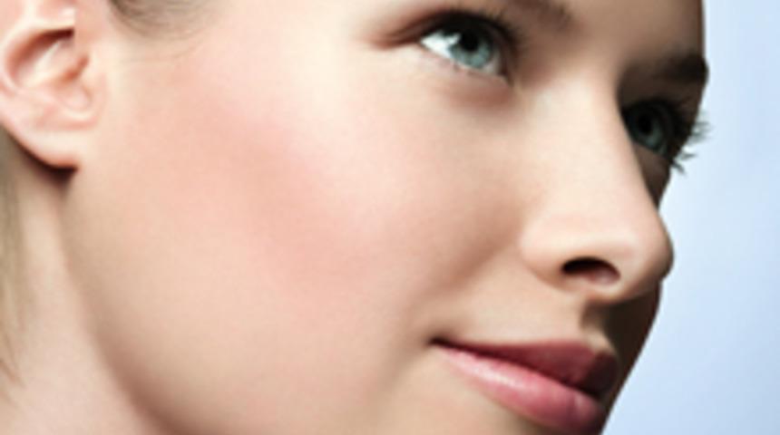 &Uuml;cretsiz Cilt Bakımı!