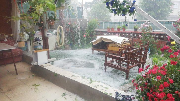 Bilecik'te yağış nedeniyle bazı ev ve iş yerlerini su bastı G2