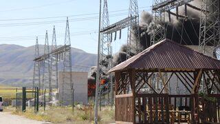 Başkale'de trafo merkezinde yangın çıktı