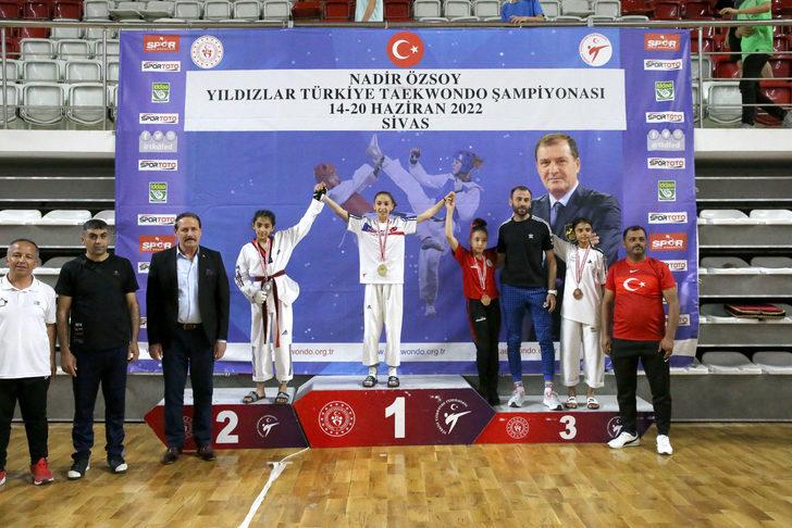 Sivas'ta düzenlenen Tekvando Yıldızlar Türkiye Şampiyonası sona erdi G3