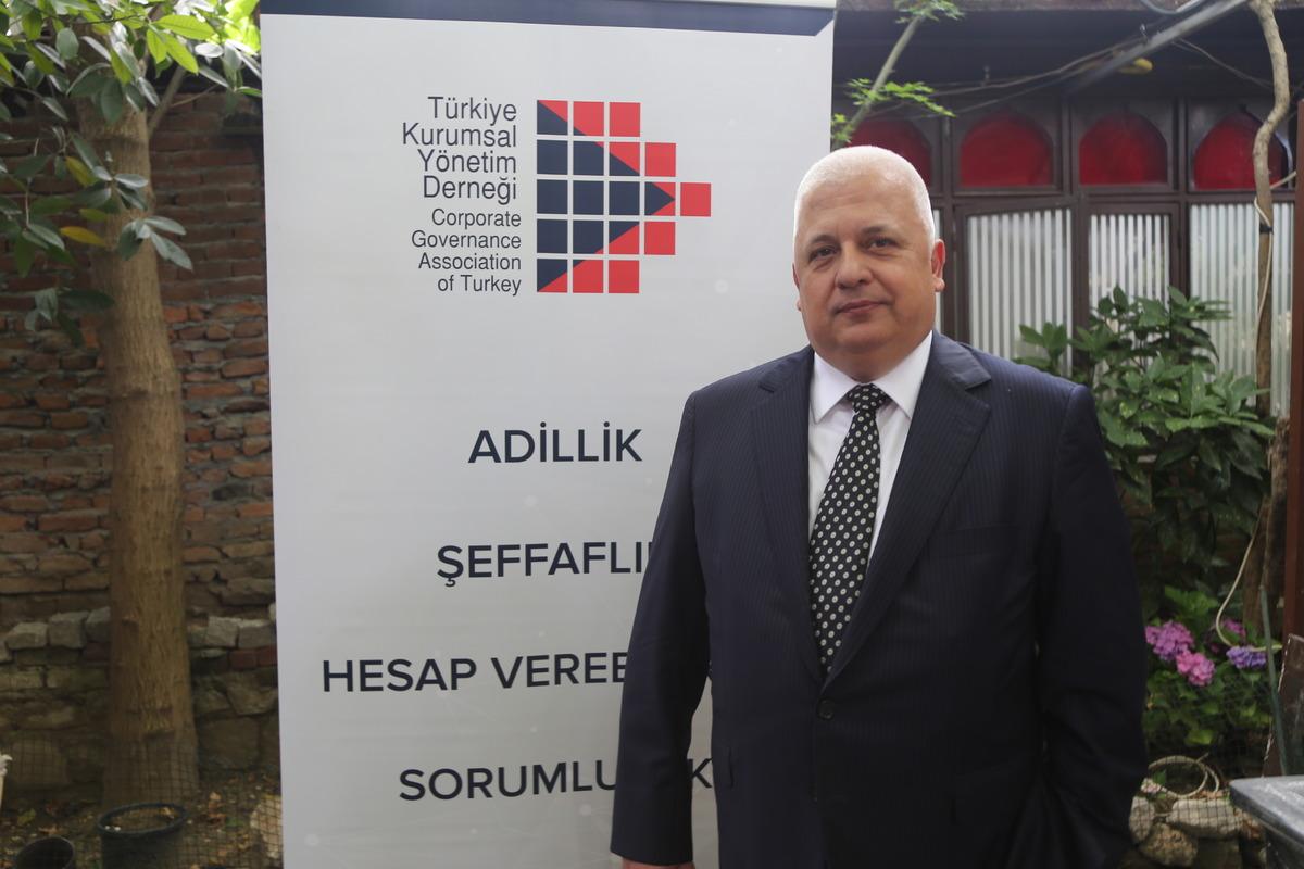 Bursa'da "Neden Kurumsal Y&ouml;netim?" başlıklı panel ger&ccedil;ekleştirildi