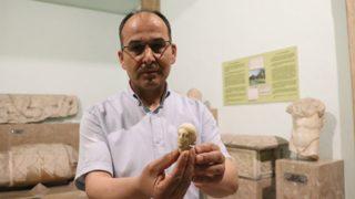 Niğde Tyana Antik Kenti'nde Roma dönemine ait mermerden kadın figürü bulundu