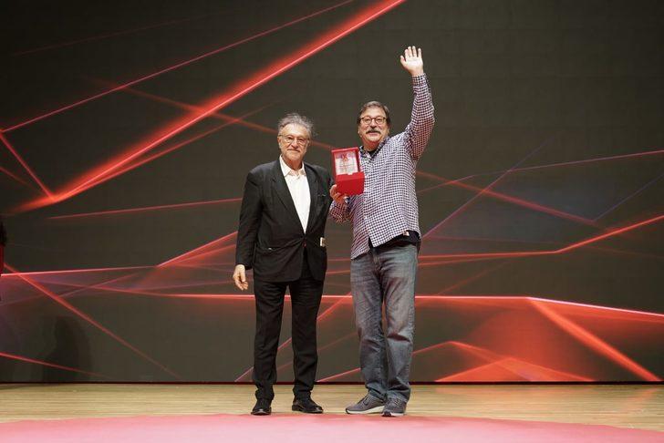 Düşlerinin peşinde koşanlar down sendromlular için TEDx sahnesinde buluştu G4