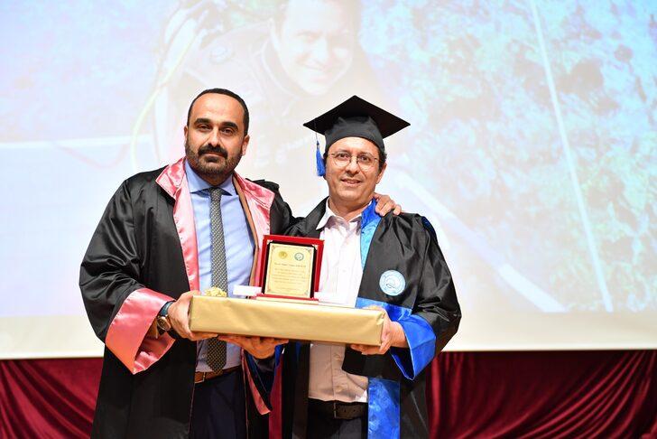 İstanbul Üniversitesi Su Bilimleri Fakültesinde mezuniyet töreni yapıldı G3
