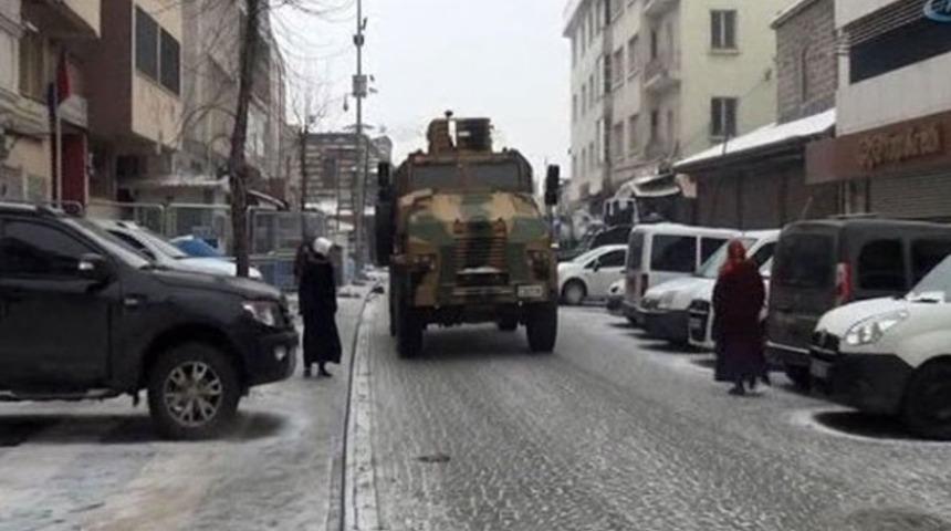 Muş'ta polise bombalı saldırı: 1 şehit