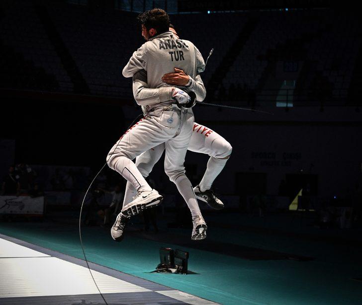 Erkek Kılıç Milli Takımı, Avrupa üçüncüsü oldu G3