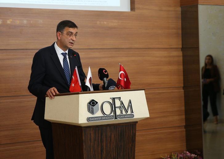 Gaziantep'te 33. Uluslararası GAPSHOES Kış Fuarı açıldı G2