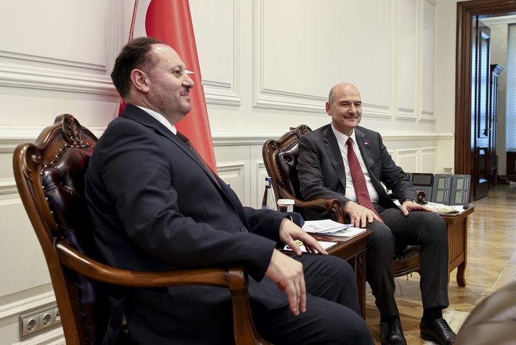 İçişleri Bakanı Soylu, KKTC İçişleri Bakanı Öztürkler ile bir araya geldi G5