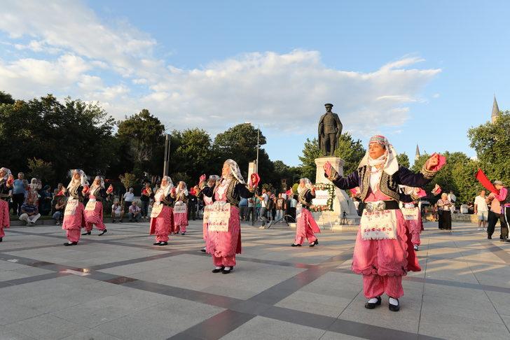 Edirne 1. Uluslararası Halk Dansları Festivali başladı G2