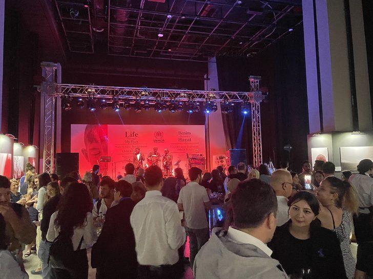 Dünya Mülteciler Günü'nde 'Benim Gözümden Hayat' sergisi açıldı G1