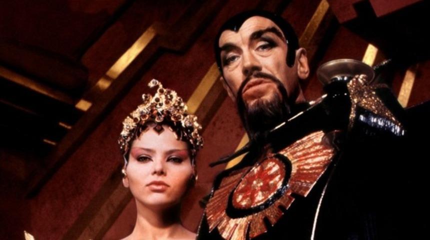 Bilimkurgu eserlerindeki uzaylı uygarlıklar neden monarşiyle yönetiliyor?