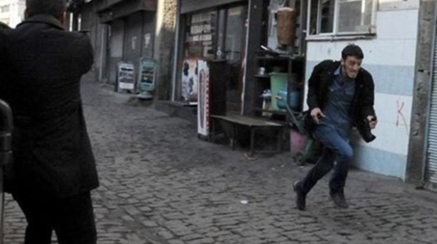 Davutoğlu'ndan Tahir Elçi cinayeti açıklaması