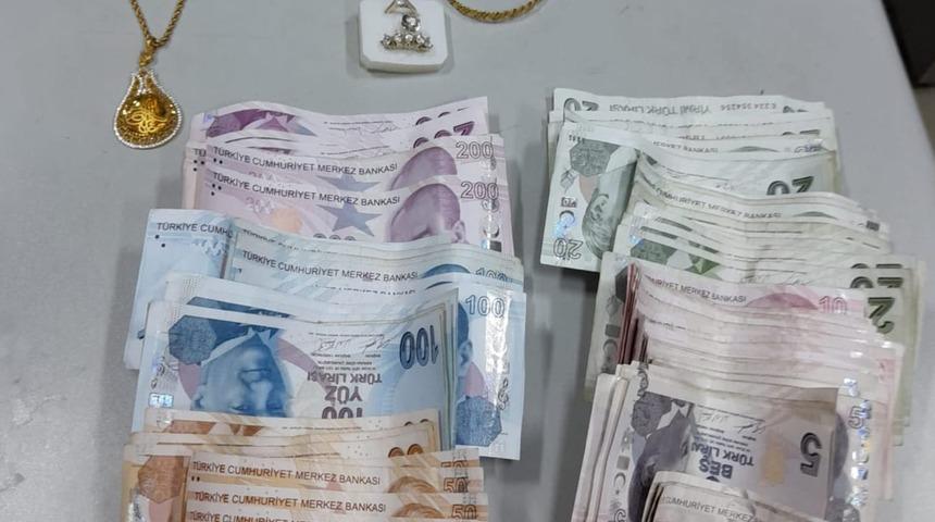 Konya'da evden altın ve para çaldığı öne sürülen zanlı yakalandı
