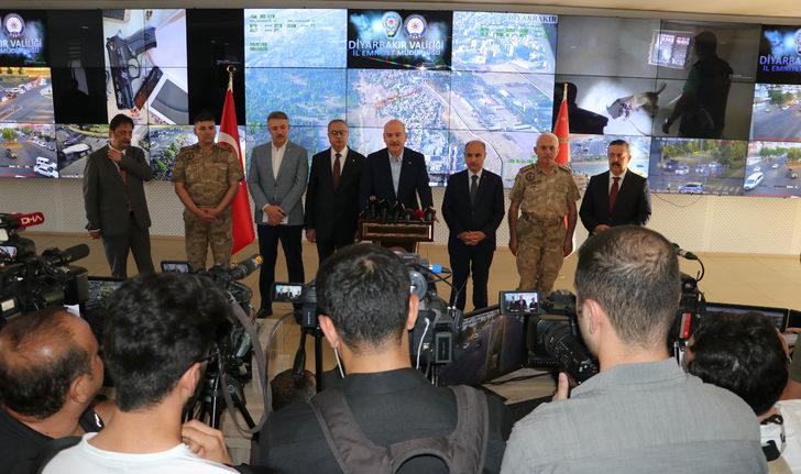 Bakan Soylu, Diyarbakır merkezli 10 ilde uyuşturucu satıcılarına yönelik operasyon başlatıldığını açıkladı (1) G2