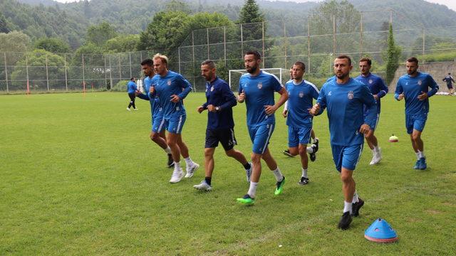 KF Tirana, UEFA Şampiyonlar Ligi elemelerine Bolu'da hazırlanıyor