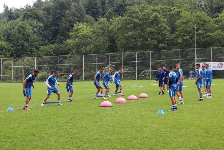 KF Tirana, UEFA Şampiyonlar Ligi elemelerine Bolu'da hazırlanıyor G5