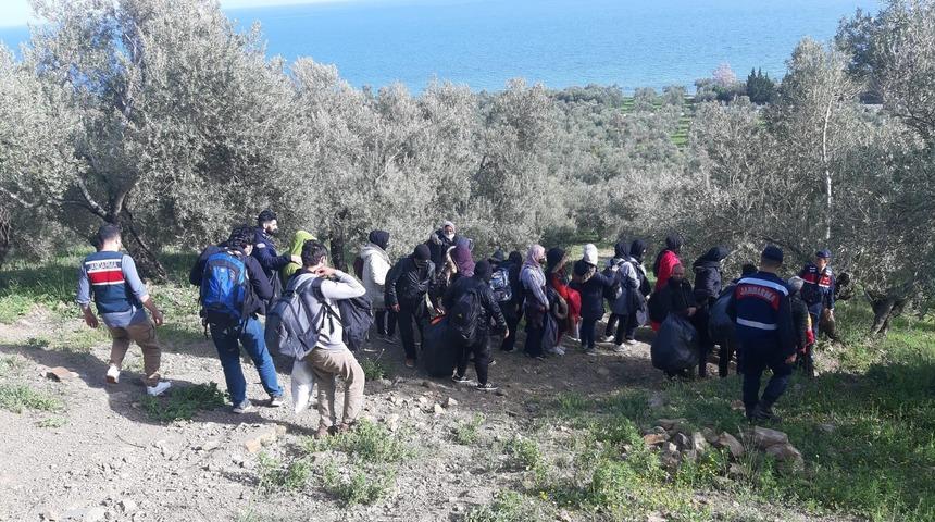 &Ccedil;anakkale'de iki ayda 1479 d&uuml;zensiz g&ouml;&ccedil;men yakalandı