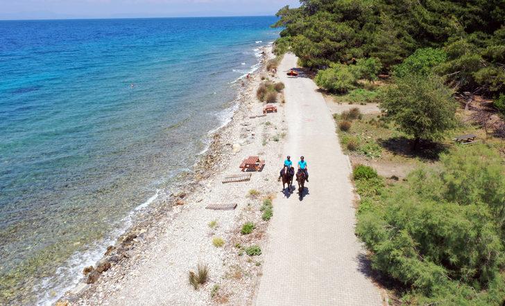 Dilek Yarımadası Milli Parkı'nda güvenliği atlı jandarma ekipleri sağlıyor G2