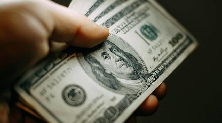 SON DAKİKA: Doları olanlar bu habere kulak versin! Merkez Bankası faiz kararı öncesi analistlerden uyarı geldi: Bu iki gelişmeye dikkat!