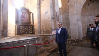 BBP Genel Başkanı Destici, Van'da Akdamar Adası'nı gezdi: