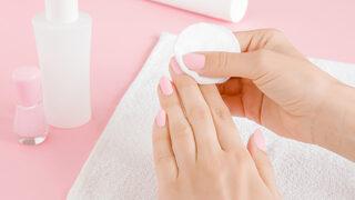 Asetonum bitti ojelerimi çıkaramıyorum derdine son! Asetonsuz oje çıkarmak için çok basit yöntemler 