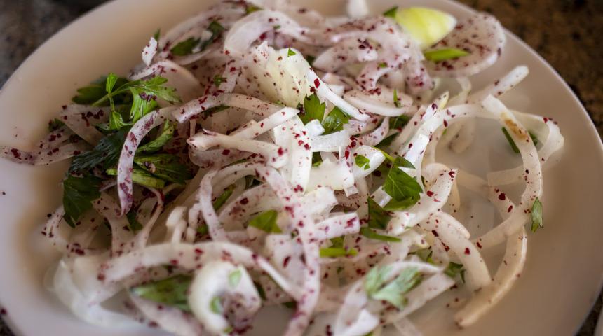 Güçlü bir antioksidan! Lezzeti herkese göre değil ama faydası çok! Sumak nedir, sağlığa faydaları nelerdir? 
