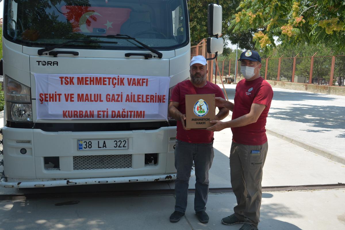 Mehmet&ccedil;ik Vakfı, vekalet yoluyla kurban kesim bedellerini a&ccedil;ıkladı