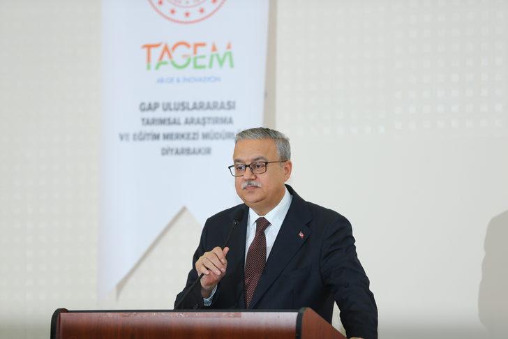 İtalyanların dünyaca ünlü mozzarella peynirini üretecek Diyarbakırlı kadınlara sertifika G3