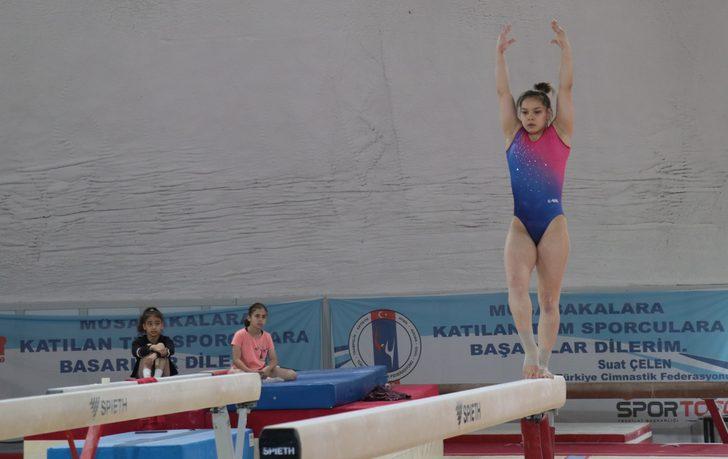 Artistik Cimnastik Kadın Milli Takımı'nın Bolu kampı sona erdi G3