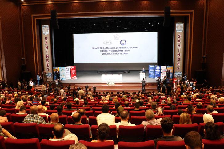 Milli Eğitim Bakanı Özer, mesleki öğrenci sayısını açıkladı: G4