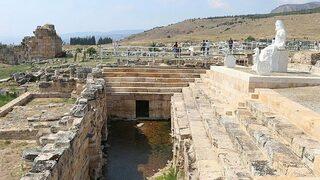 Pamukkale Hierapolis Antik Kenti'ndeki Cehennem Kapısı 1500 yıl sonra açıldı