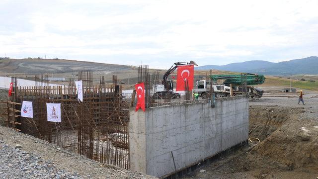 Yalova'da bittiğinde 25 bin kişinin çalışacağı OSB'de bir fabrikanın daha temeli atıldı