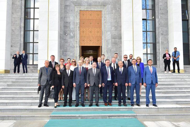 Yargıtay Başkanı Akarca, Bosna Hersek'ten gelen heyetle görüştü G3
