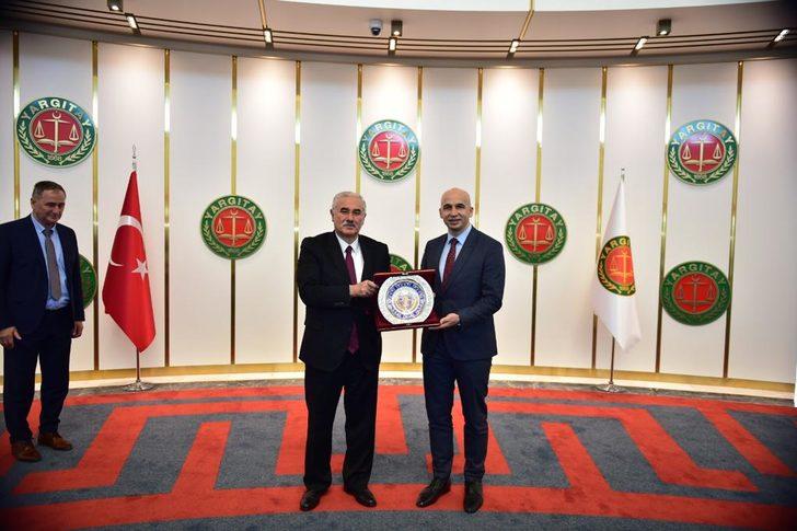 Yargıtay Başkanı Akarca, Bosna Hersek'ten gelen heyetle görüştü G4
