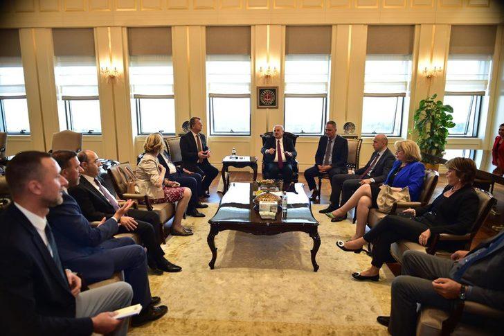 Yargıtay Başkanı Akarca, Bosna Hersek'ten gelen heyetle görüştü G5