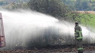 Balıkesir'de buğday tarlalarında çıkan yangın söndürüldü