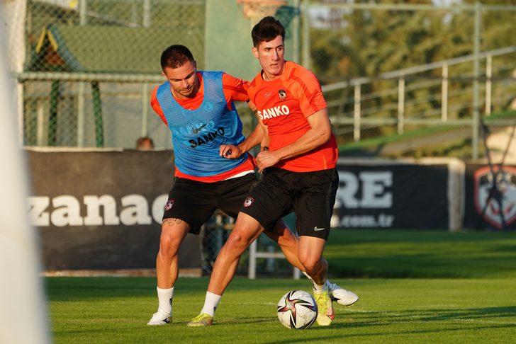 Gaziantep FK'de yeni sezon hazırlıkları G1