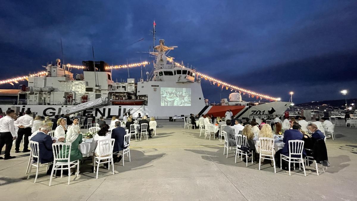 Samsun'da Sahil G&uuml;venlik Komutanlığı'nın kuruluşunun 40. yılı kutlandı