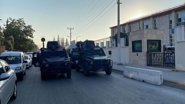 Mersin'de 20 PKK/KCK şüphelisi hakkında gözaltı kararı