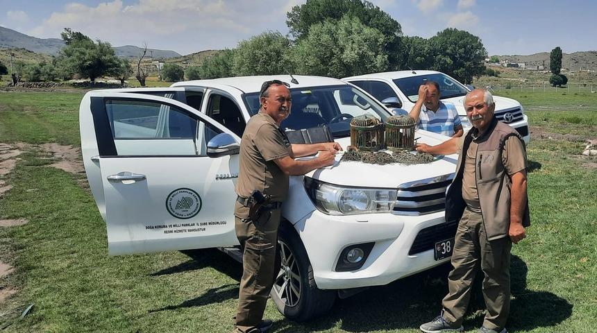 Kayseri'de kaçak keklik avlayan kişiye 7 bin 500 lira ceza kesildi